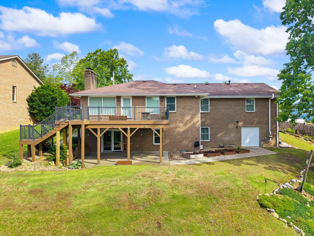 119 Holly Hill Drive Berea KY 40403