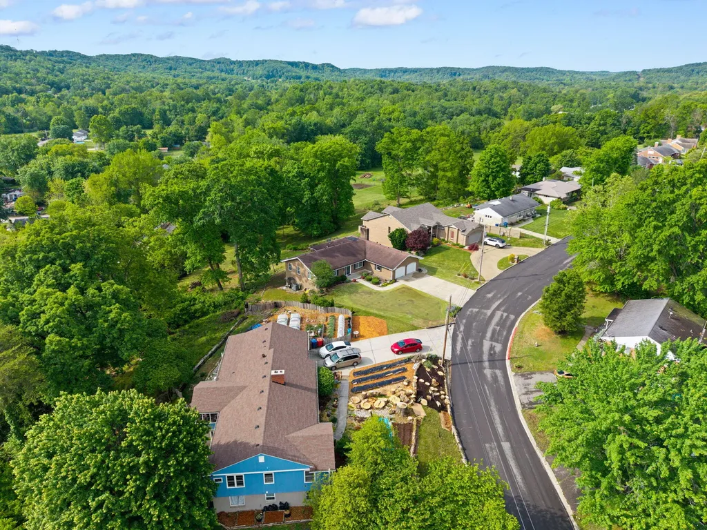 119 Holly Hill Drive Berea KY 40403