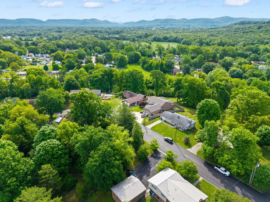119 Holly Hill Drive Berea KY 40403