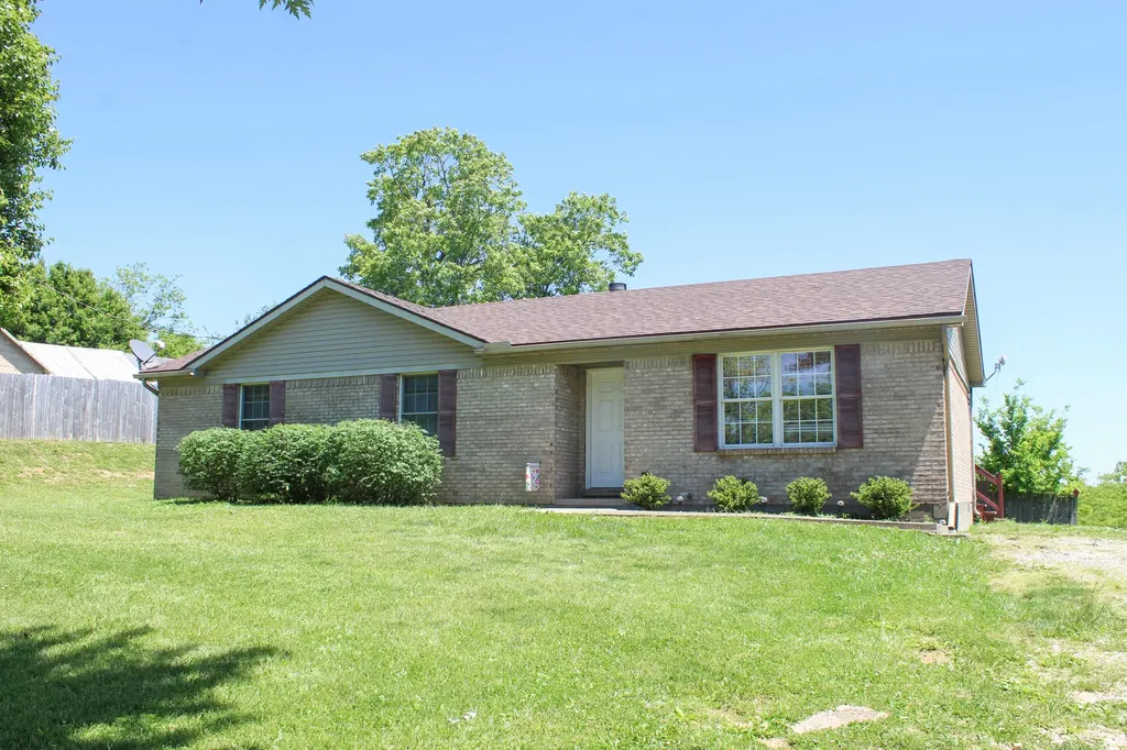 1720 Blanchet Road Corinth KY 41010