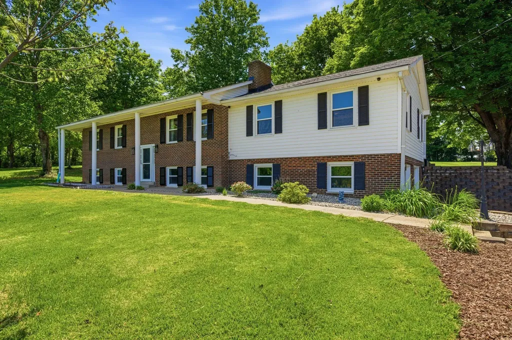 655 Bridgeport Road Frankfort KY 40601
