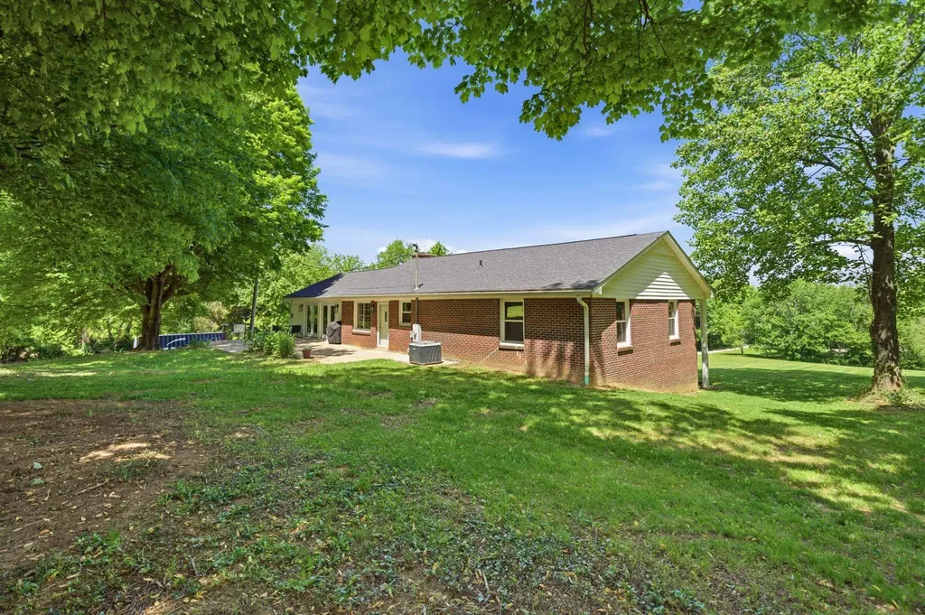 655 Bridgeport Road Frankfort KY 40601