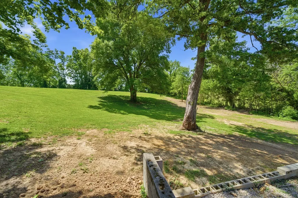 655 Bridgeport Road Frankfort KY 40601