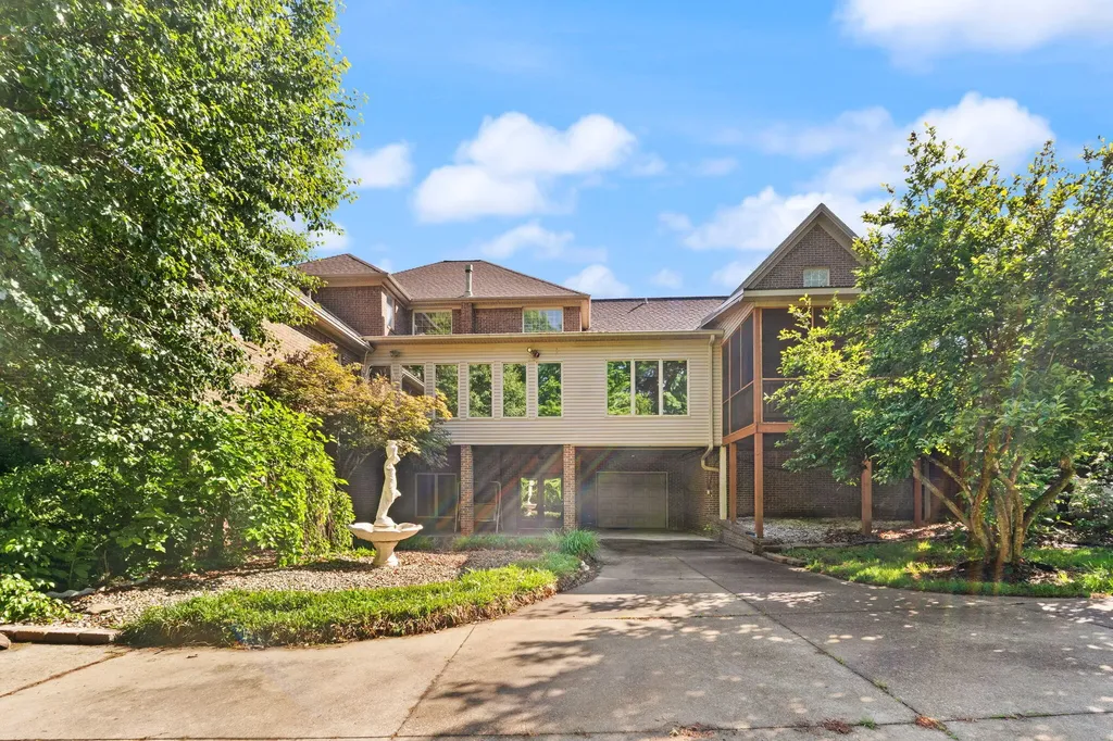 187 Woodside Drive Somerset KY 42503