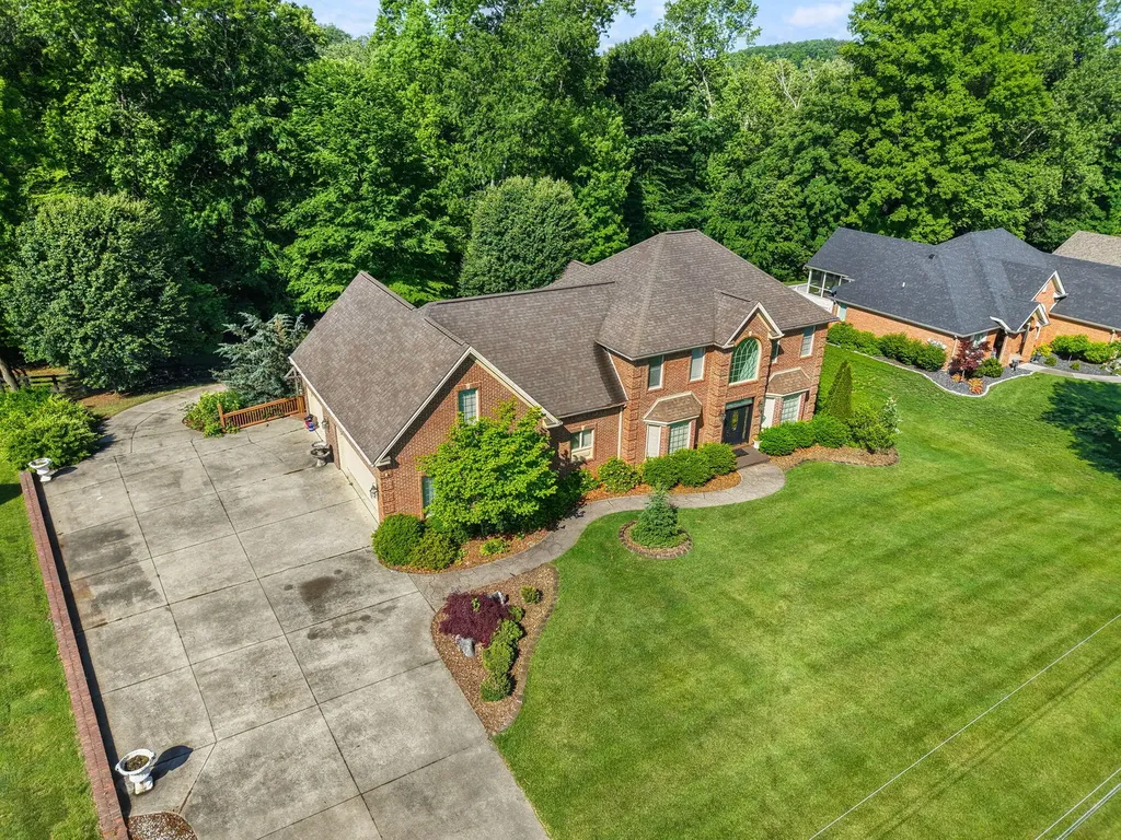 187 Woodside Drive Somerset KY 42503