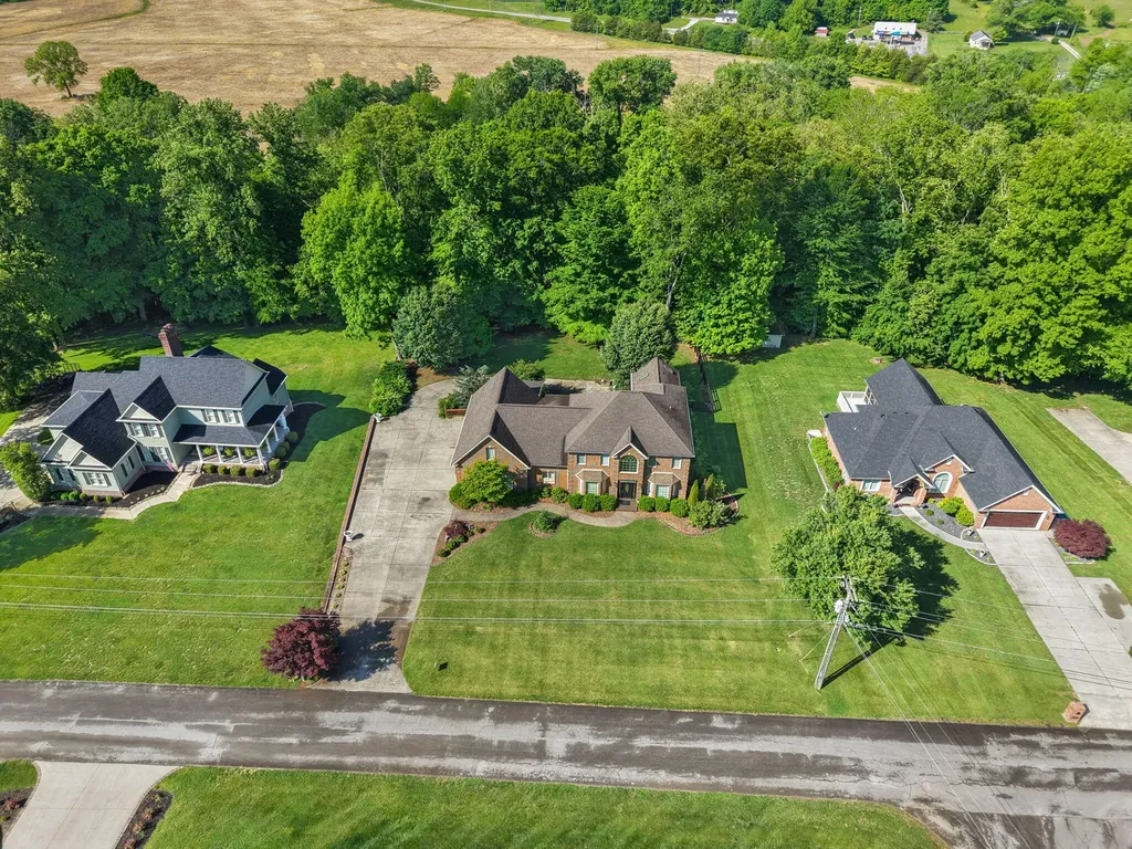 187 Woodside Drive Somerset KY 42503