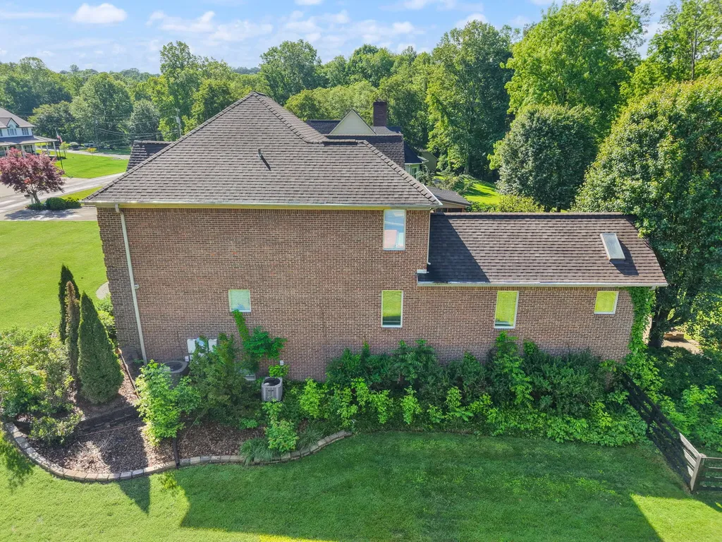 187 Woodside Drive Somerset KY 42503
