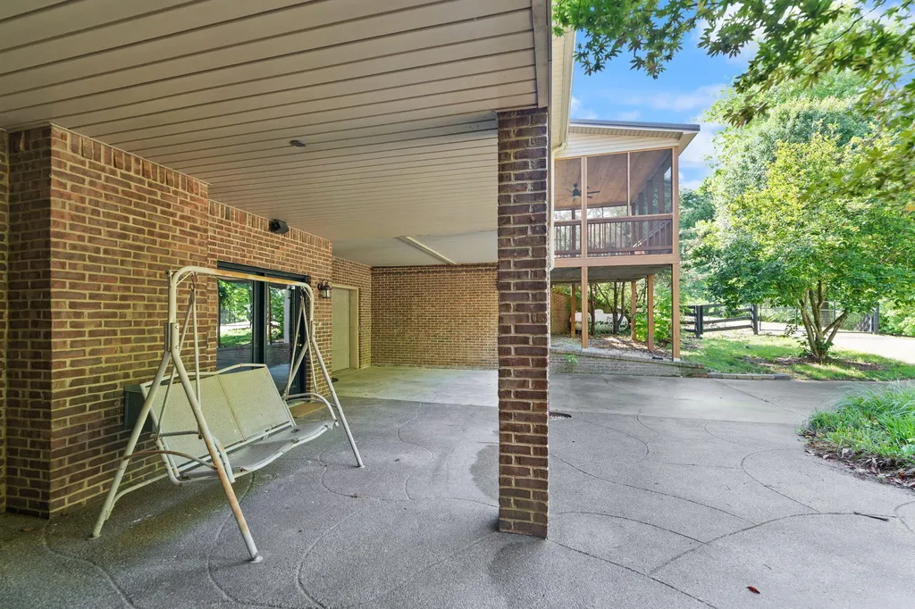 187 Woodside Drive Somerset KY 42503
