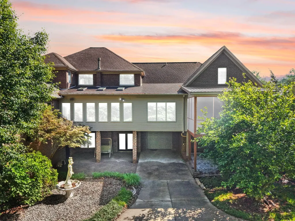 187 Woodside Drive Somerset KY 42503