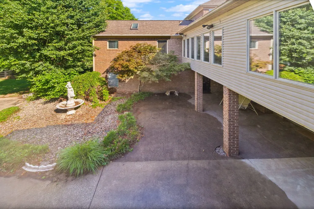 187 Woodside Drive Somerset KY 42503