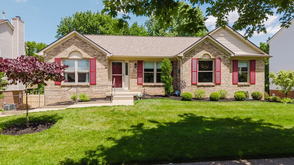 2913 Summerfield Drive Lexington KY 40511