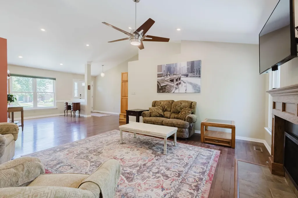 2913 Summerfield Drive Lexington KY 40511