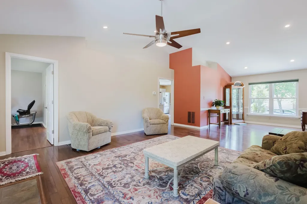 2913 Summerfield Drive Lexington KY 40511