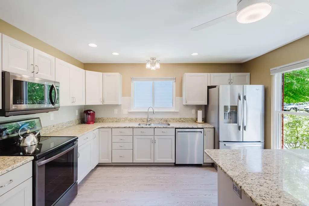 2913 Summerfield Drive Lexington KY 40511