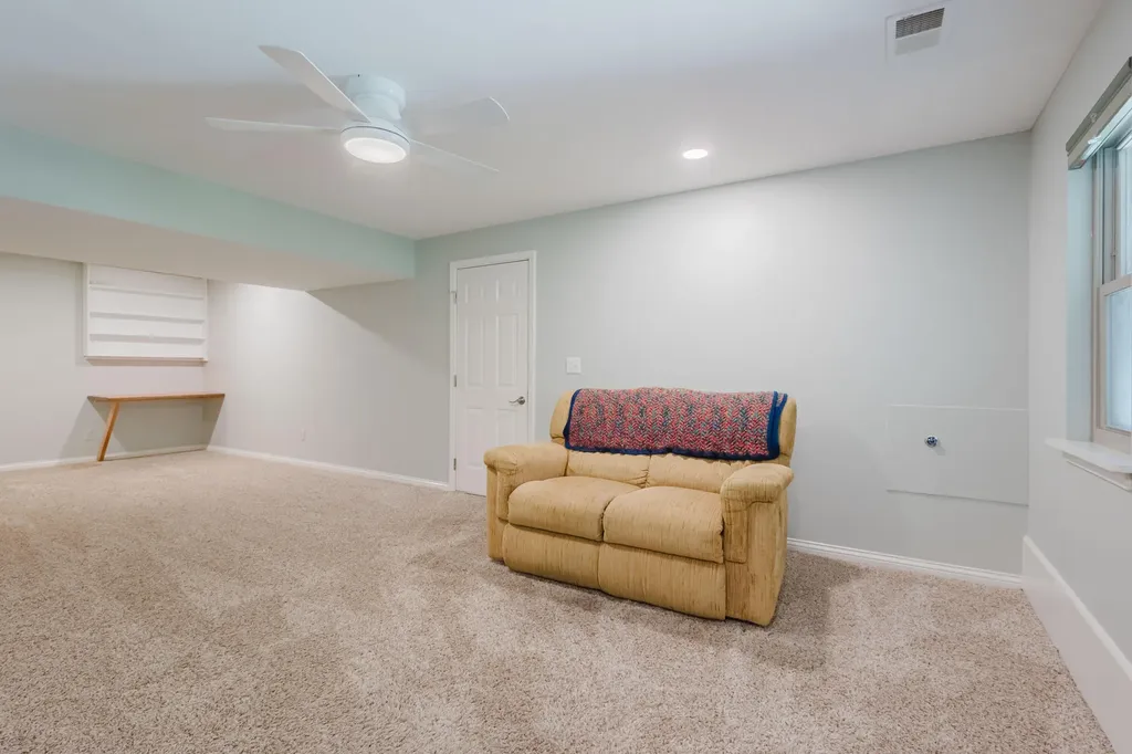 2913 Summerfield Drive Lexington KY 40511
