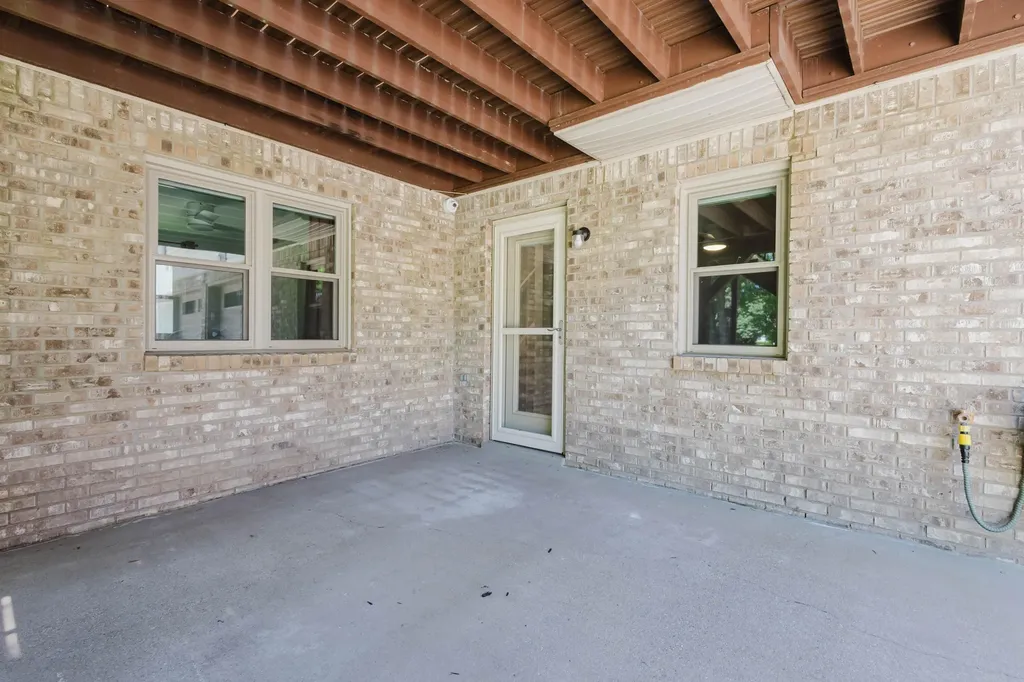 2913 Summerfield Drive Lexington KY 40511