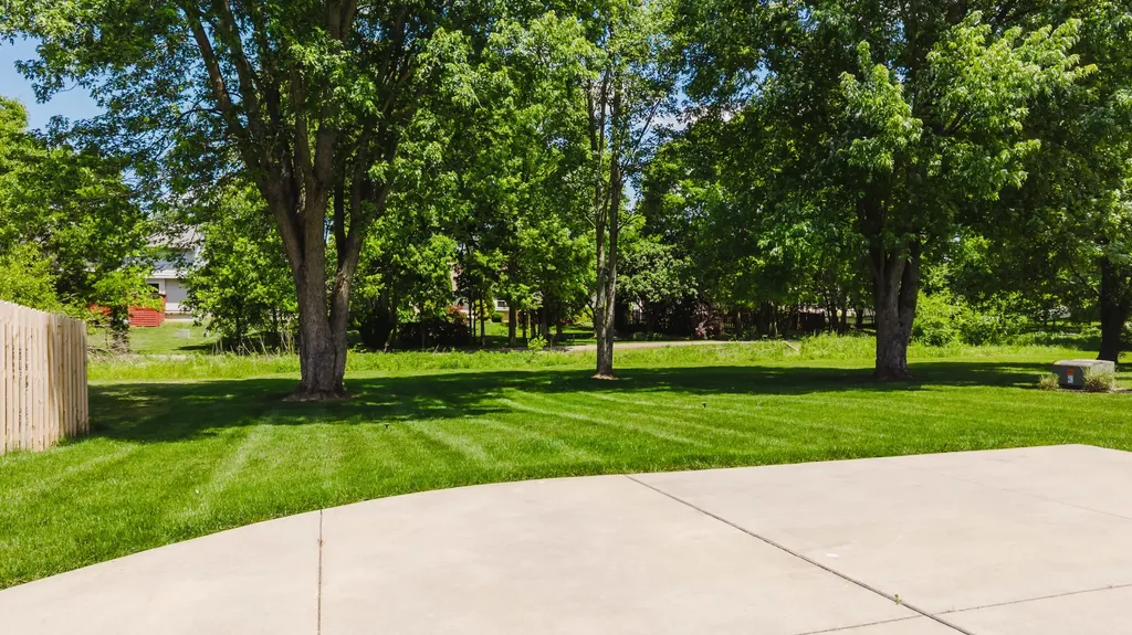 2913 Summerfield Drive Lexington KY 40511