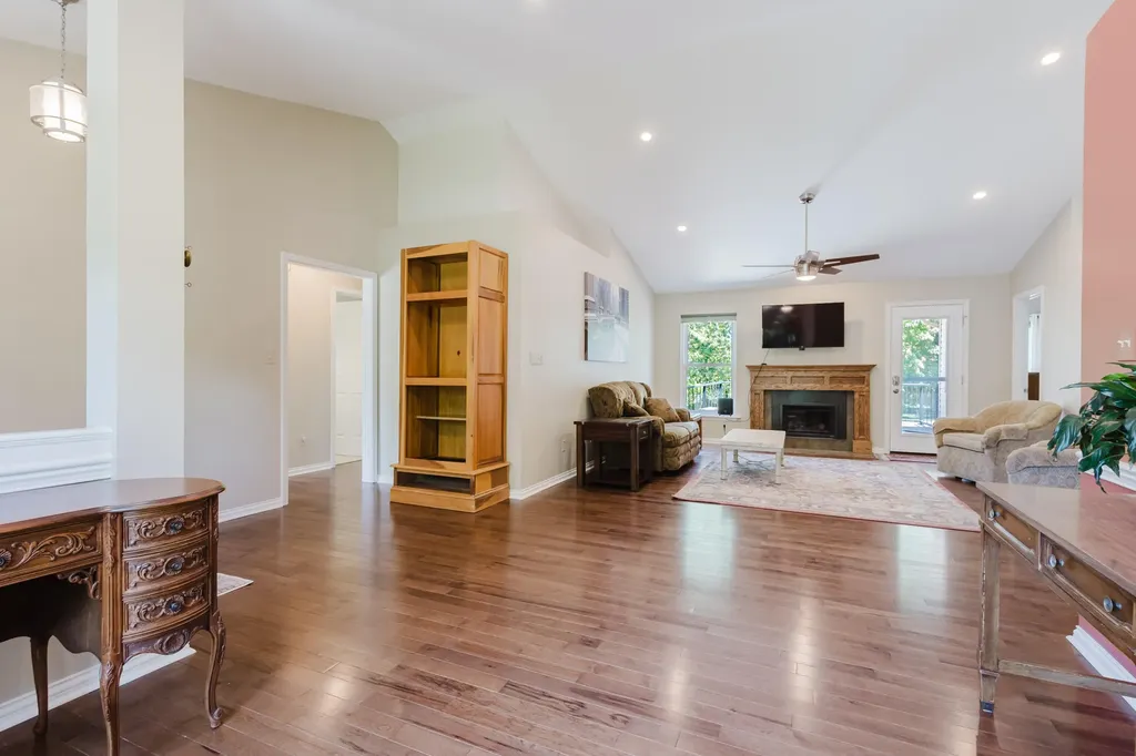 2913 Summerfield Drive Lexington KY 40511