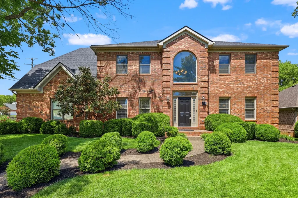 4686 Laurelwood Drive Lexington KY 40515