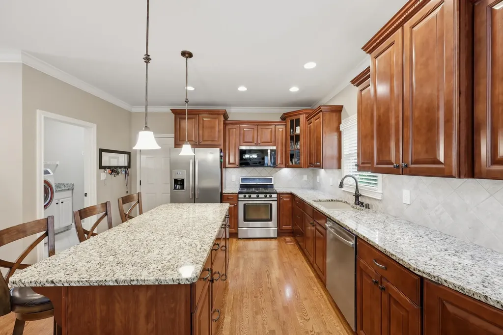 4686 Laurelwood Drive Lexington KY 40515