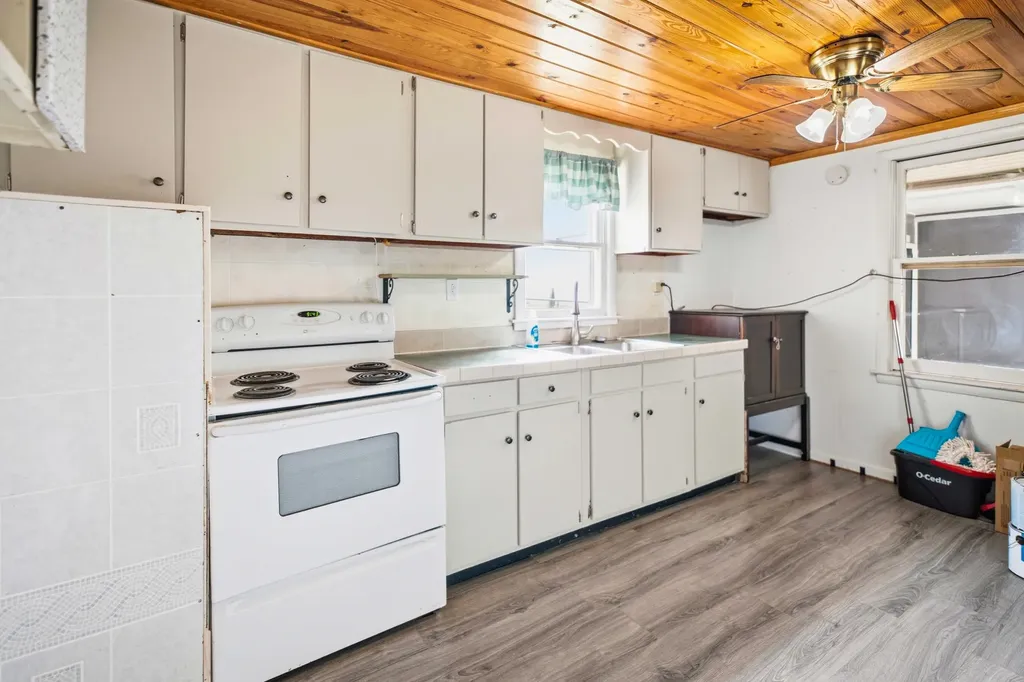 299 Tate Drive Monticello KY 42633
