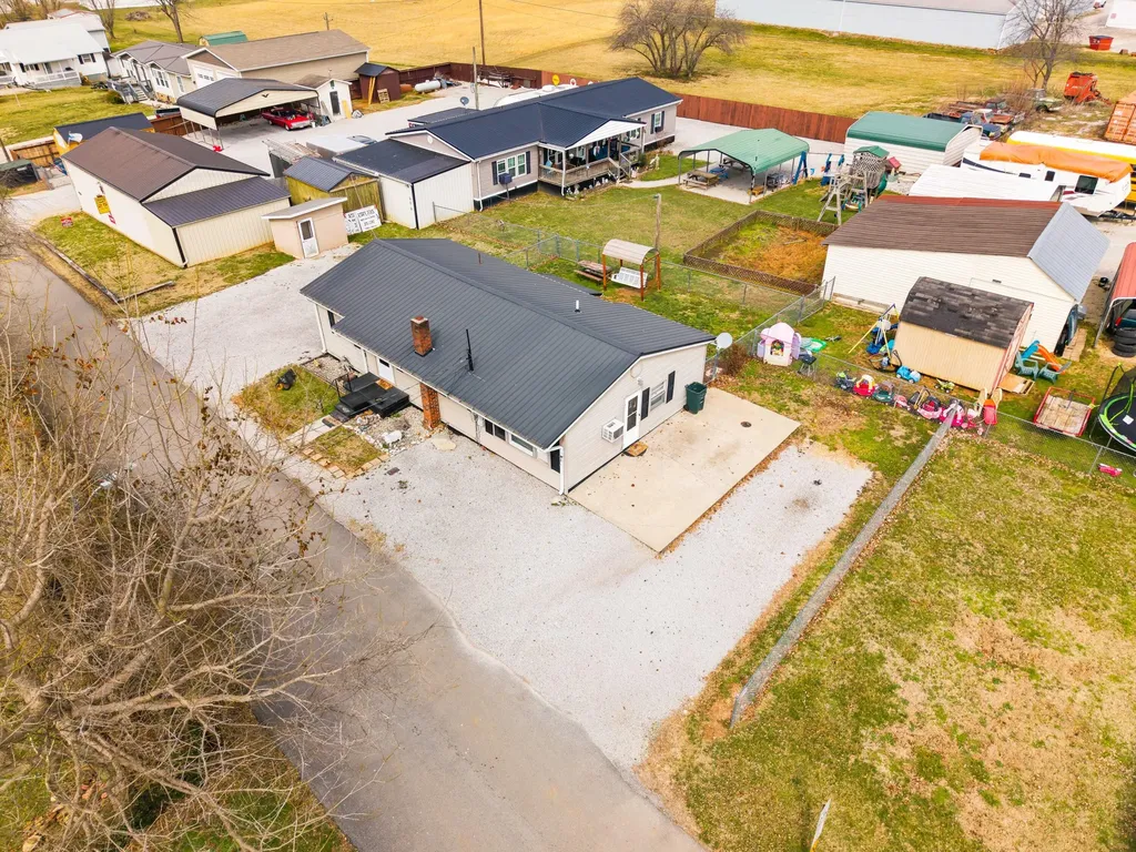 299 Tate Drive Monticello KY 42633