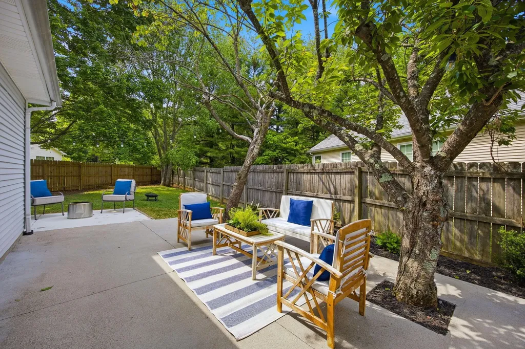 732 Widener Court Lexington KY 40504