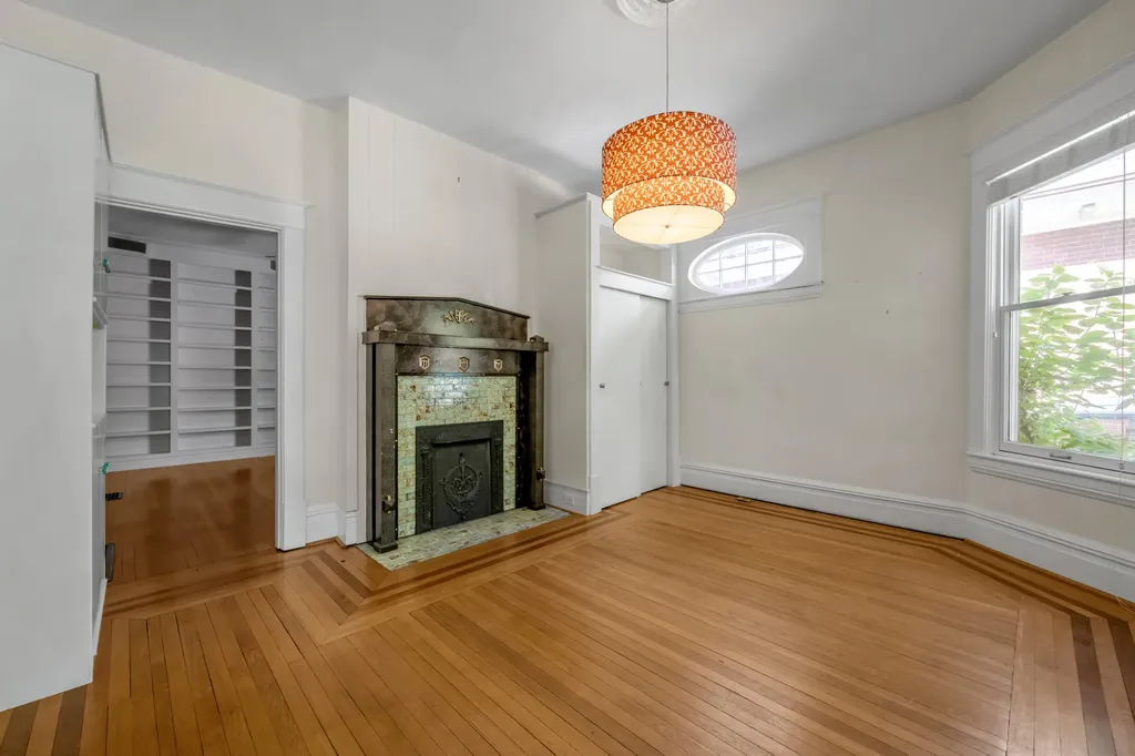 337 Transylvania Park Lexington KY 40508
