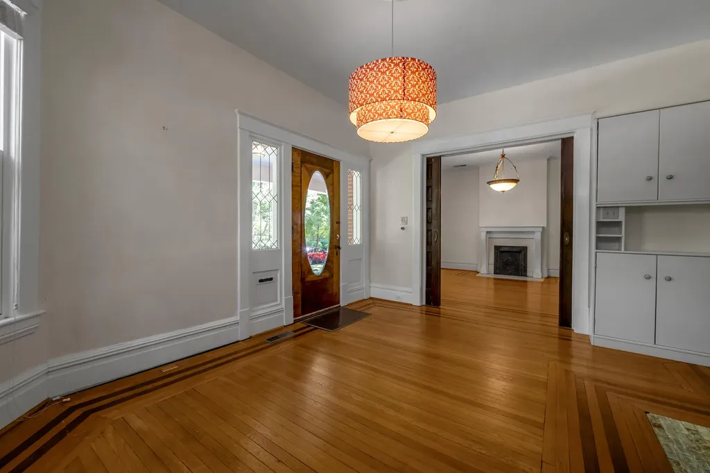 337 Transylvania Park Lexington KY 40508