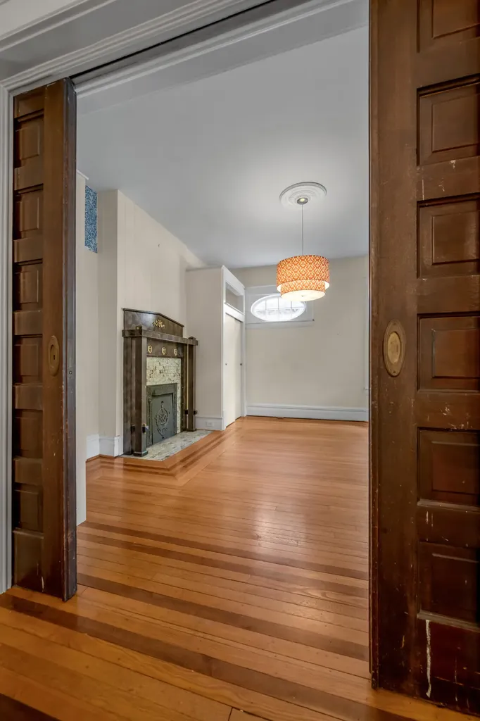 337 Transylvania Park Lexington KY 40508