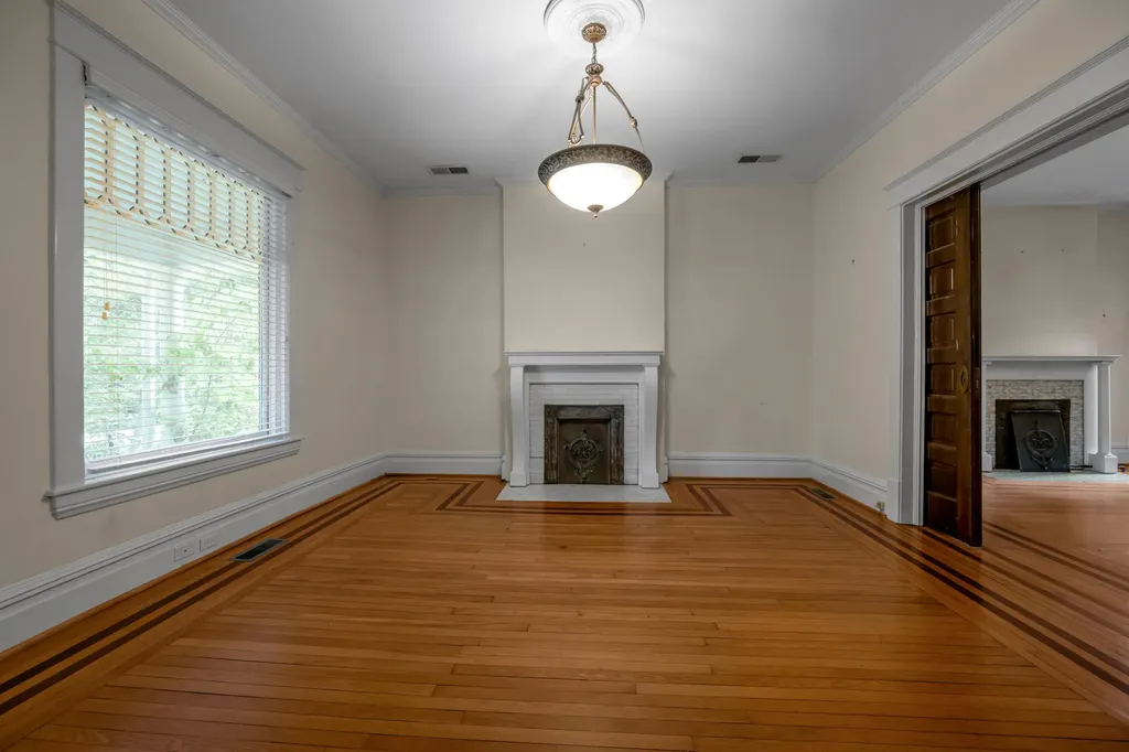 337 Transylvania Park Lexington KY 40508