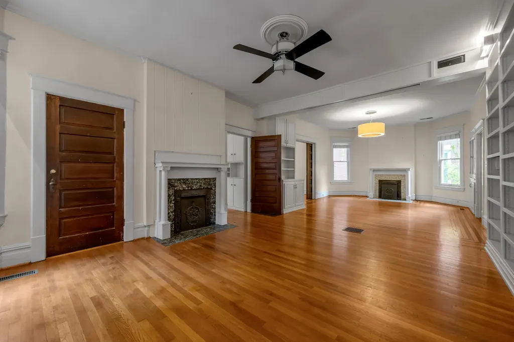 337 Transylvania Park Lexington KY 40508