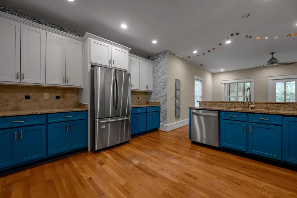 337 Transylvania Park Lexington KY 40508