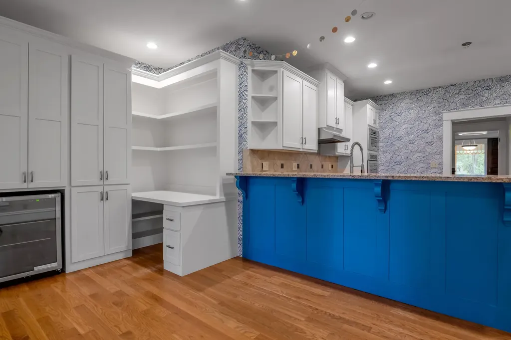 337 Transylvania Park Lexington KY 40508