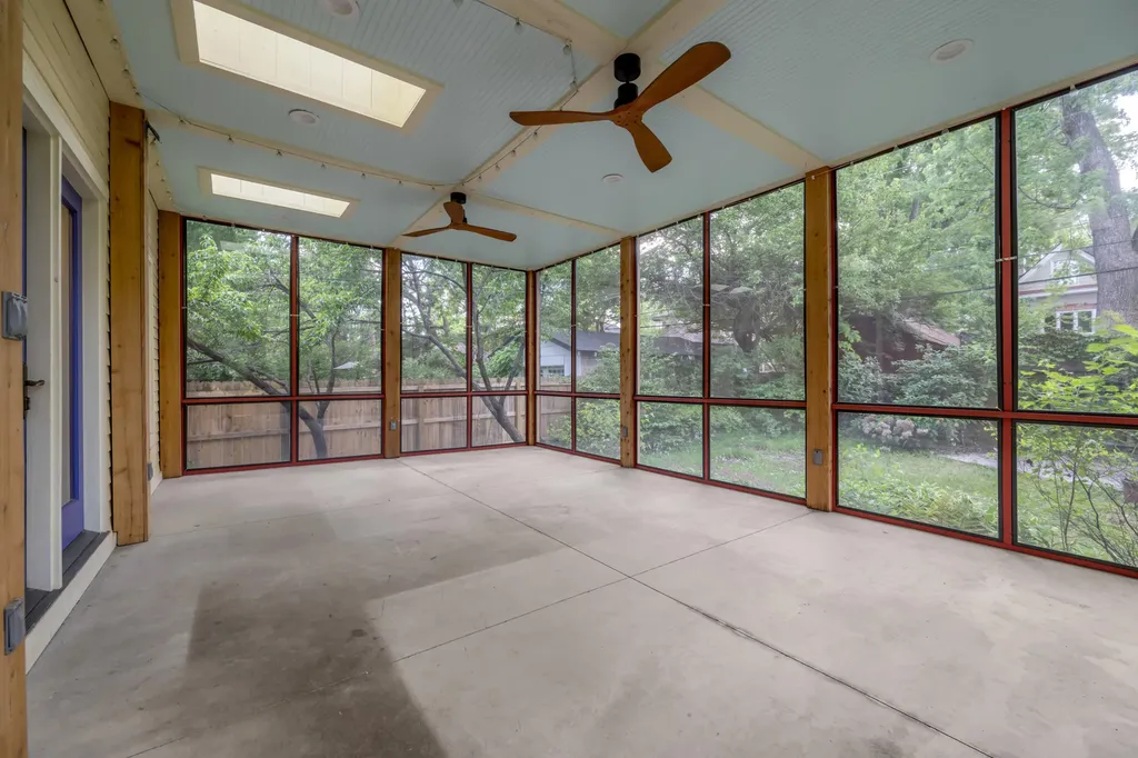 337 Transylvania Park Lexington KY 40508
