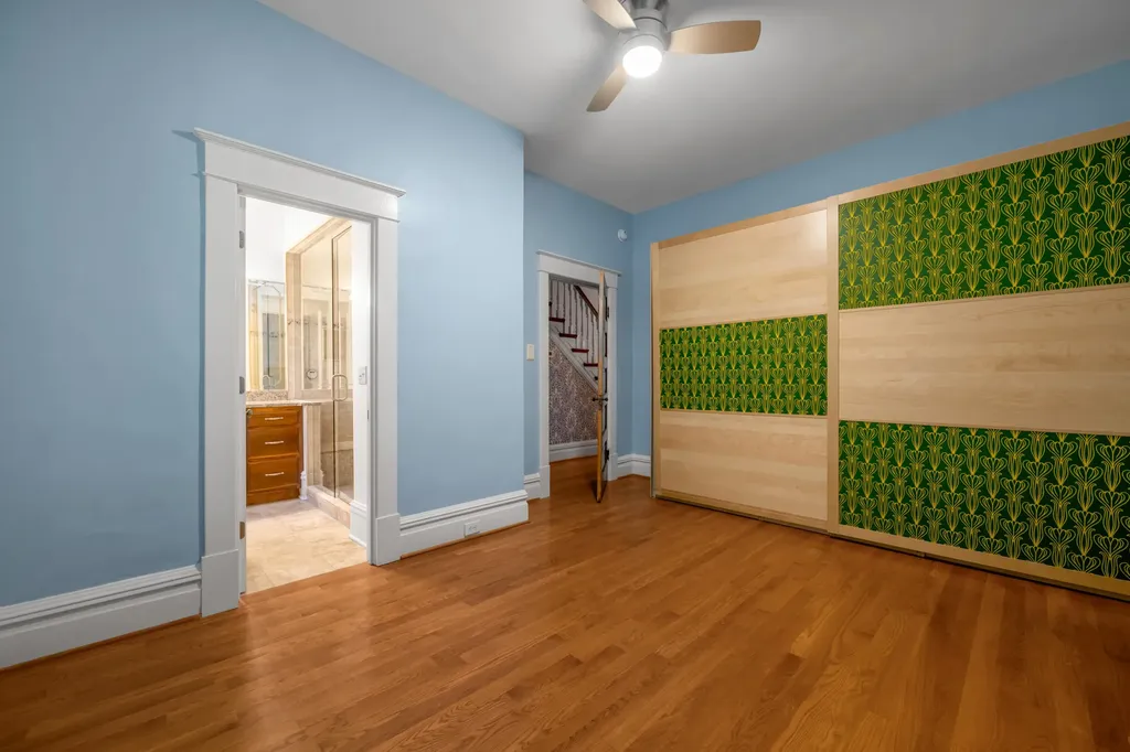 337 Transylvania Park Lexington KY 40508