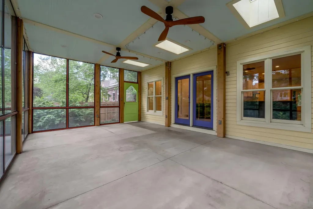 337 Transylvania Park Lexington KY 40508