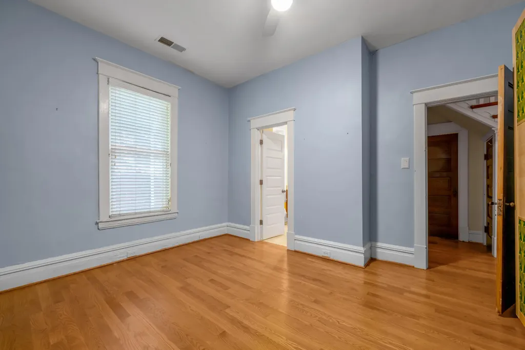 337 Transylvania Park Lexington KY 40508