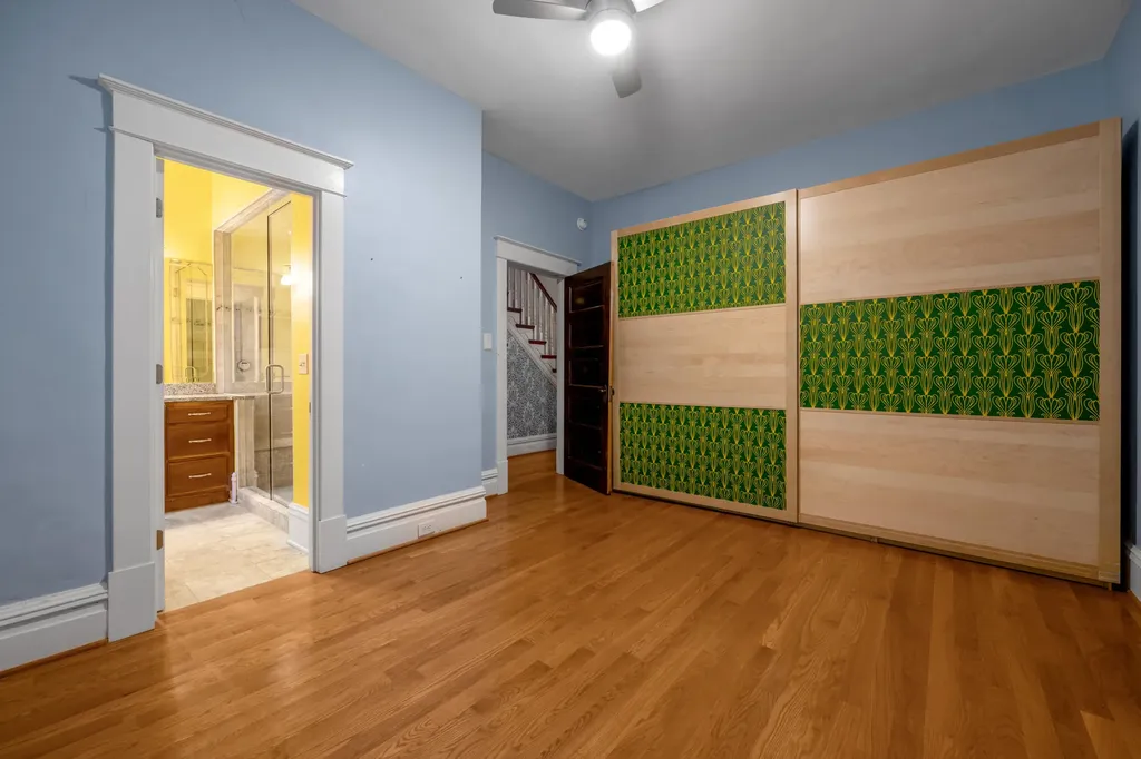 337 Transylvania Park Lexington KY 40508