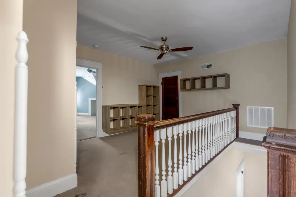337 Transylvania Park Lexington KY 40508