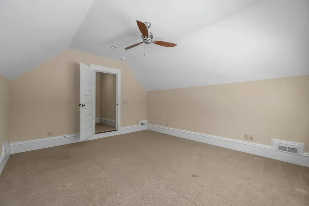 337 Transylvania Park Lexington KY 40508