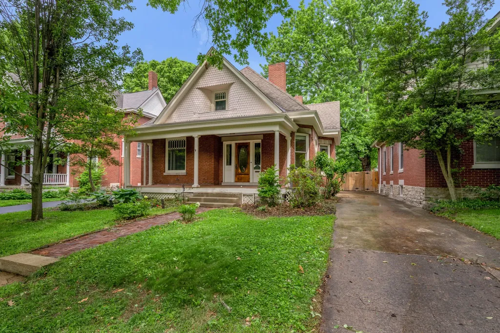 337 Transylvania Park Lexington KY 40508