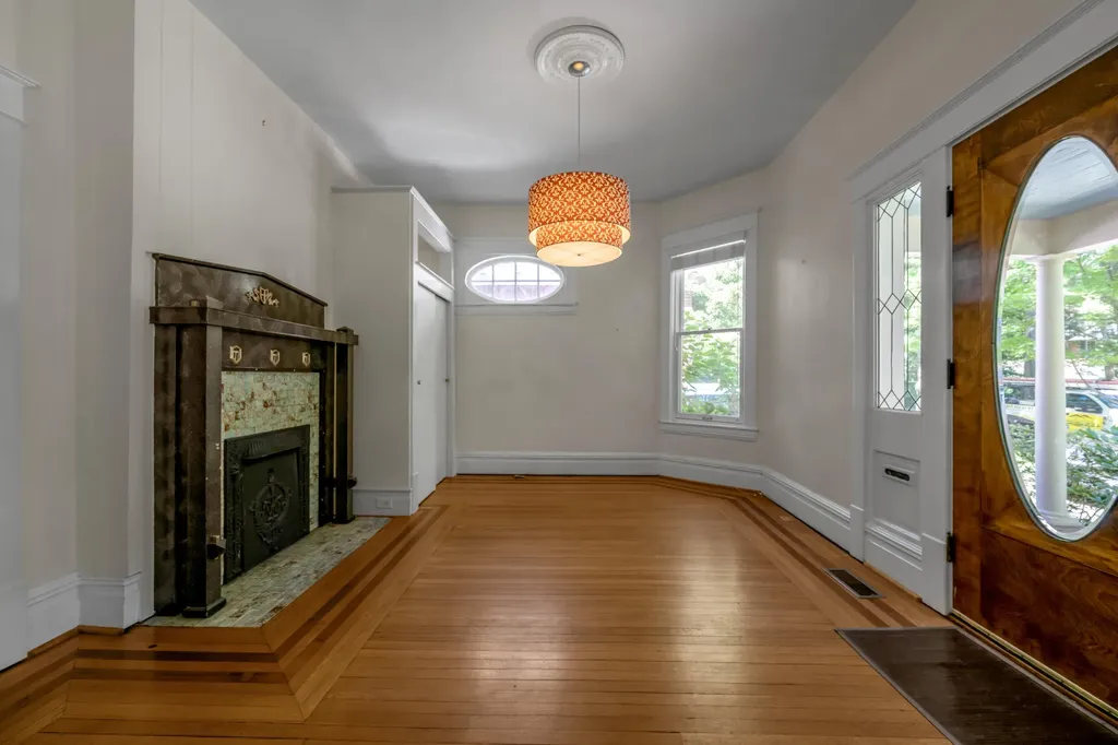 337 Transylvania Park Lexington KY 40508