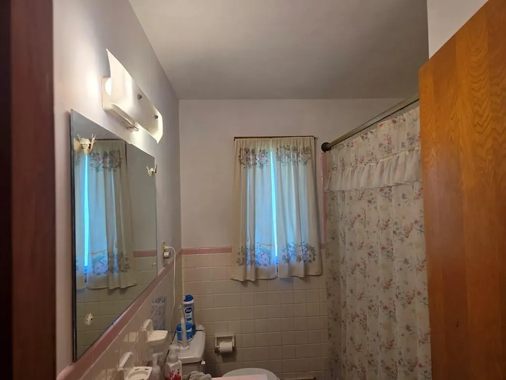 1514 Helena Road Flemingsburg KY 41041