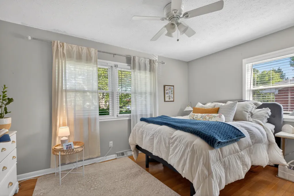 2104 Violet Road Lexington KY 40504
