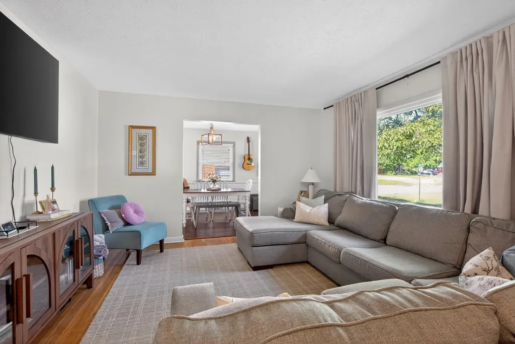 2104 Violet Road Lexington KY 40504