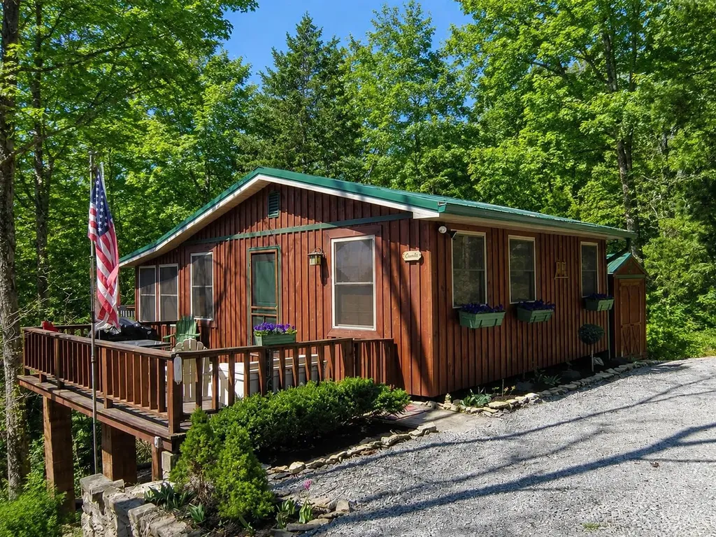 116 Cabin Drive Russell Springs KY 42642