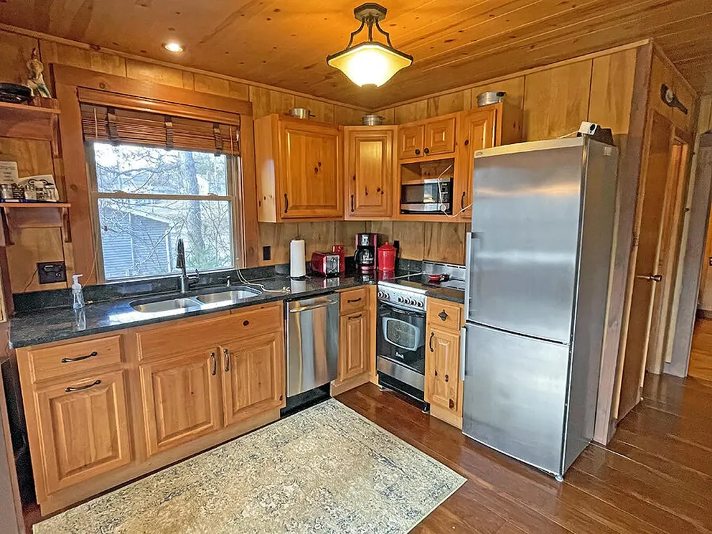 116 Cabin Drive Russell Springs KY 42642