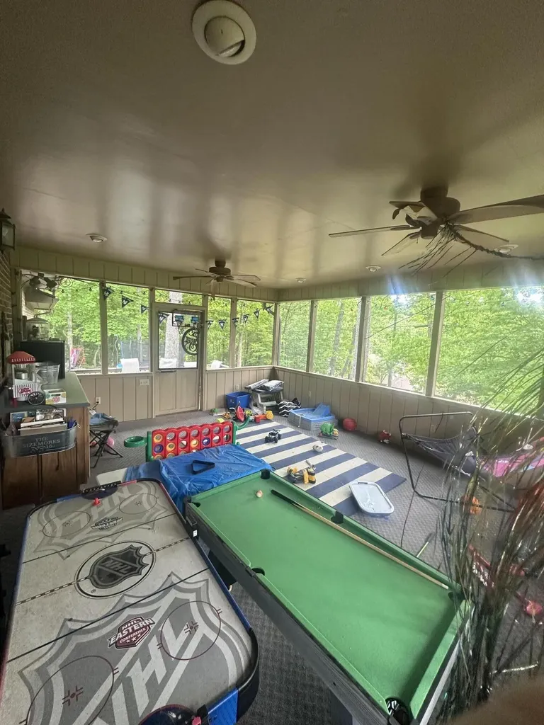 130 Tall Oak Trail Pineville KY 40977