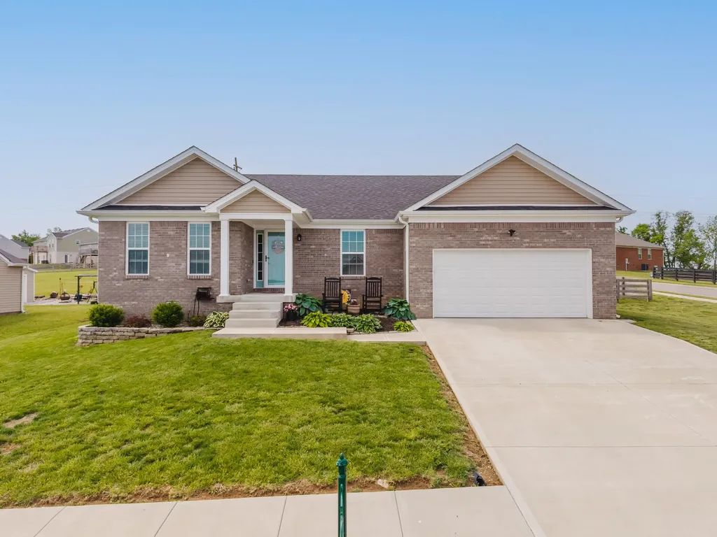 128 Max Cavnes Road Danville KY 40422